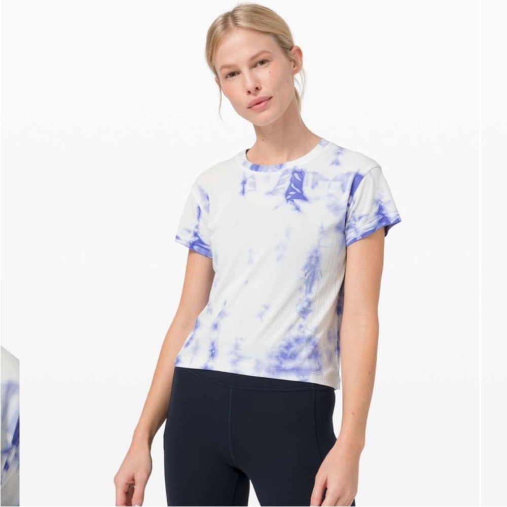 Lululemon top